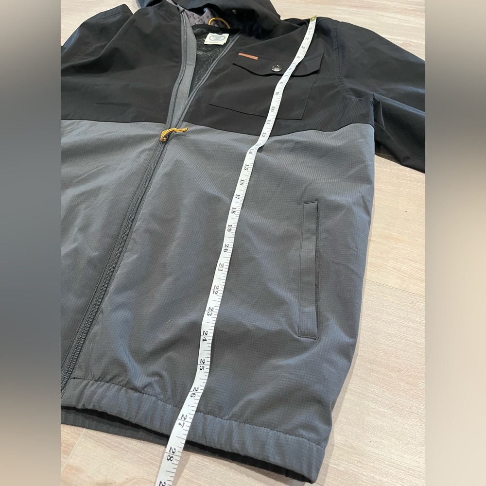Men's Voyager Black and Gray Windbreaker Jacket Size Large - Picture 8 of 10